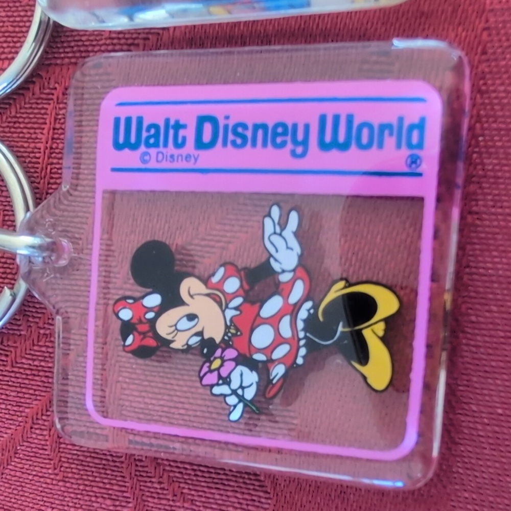 Disney Vintage Keychains - Picture 2 of 6